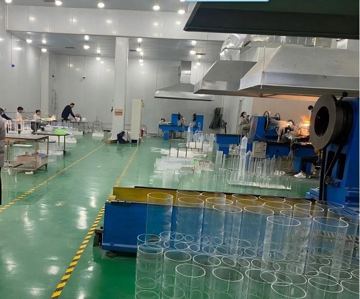 Quartz glass tube production workshop and manufacturing facility